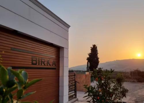 Masade Appartement | BiRKA - סוויטות מהממות מול נוף ברכת רם