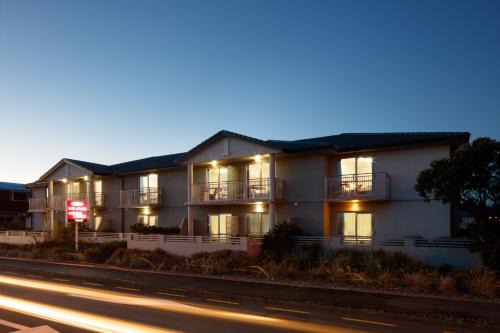 Petone Hôtel | BKs Premier Motel Esplanade
