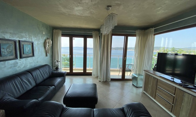 Budjaka Copropriété | Black see, Sozopol, Bulgaria, beech front, luxurious condo, 150 m2, the best!