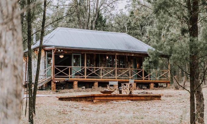 Budgee Budgee Maison | Black Springs - A Romantic Bushland Escape