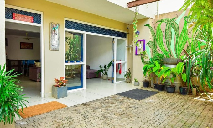 Thimbirigasyaya Maison | Blackberry villa