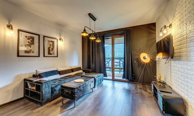 Smolyan Appartement | BlackBox Studio Charming 1-bedroom apartment in enchanting Pamporovo with WiFi