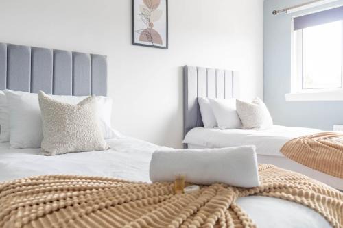Broxburn Maison | Blairmuire House