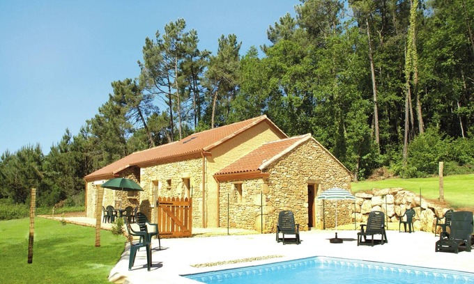 Blanquefort-sur-Briolance Maison | Séjour Nature à Blanquefort
