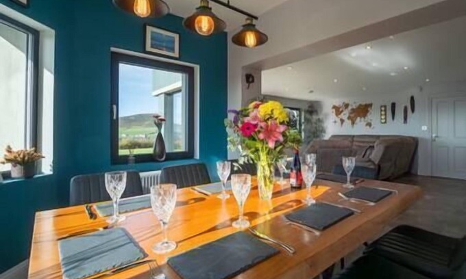 Dingle Maison | Blasket View - 5 Star