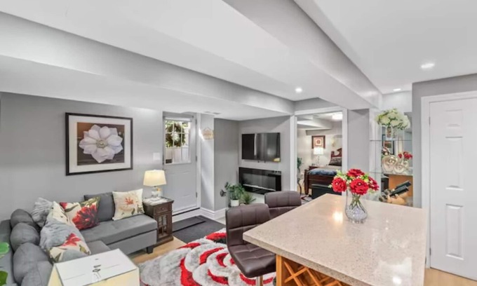 Meadowvale Village Appartement | Blessed Home Comfort
