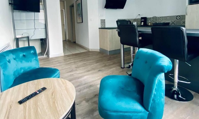 Champ-Capelet Appartement | *Bleu Saphir* centre de Vichy