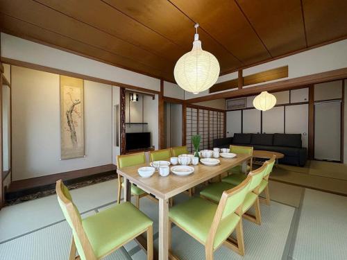 Hatsukaichi Maison | bLOCAL Itsuki - Charming Private House in Miyajimaguchi Near Itsukushima Shrine Upto 18 ppl