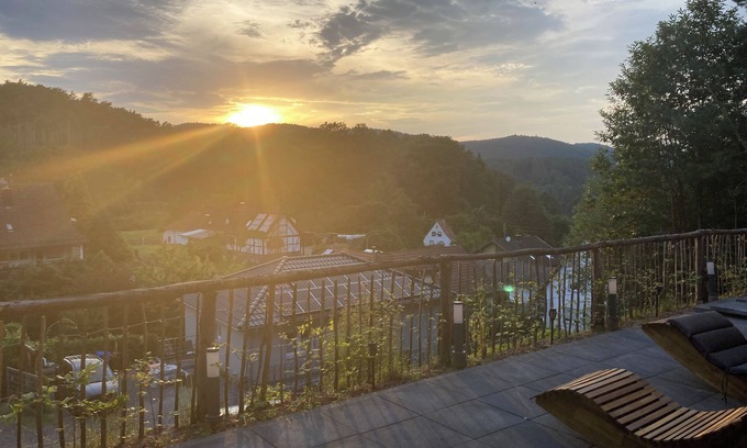 Darstein Maison | Blockhaus in Ruhiger Lage, Traumblick und Vielen Freizeitangeboten