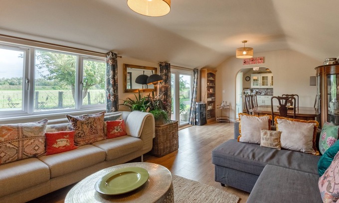 Thistley Green Maison | Blossom Cottage - Trois Chambres Maison, Couchages 6