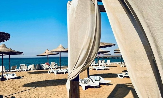 Arba'een Chalet De Ski | Blue Bay Asia Elsokhna Aqua park - Pool view & Private beach (Families only)