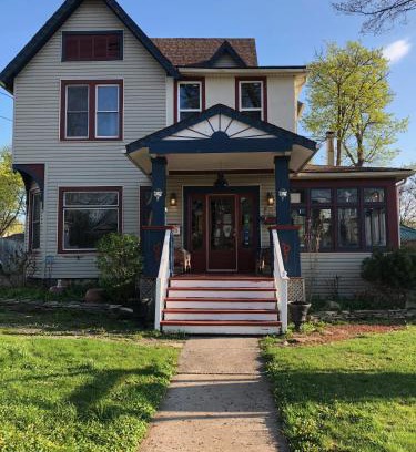 Niagara Falls Lit Et Petit-Déjeuner | Blue Gables Bed and Breakfast