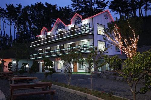 Boryeong Maison | Blue Heights