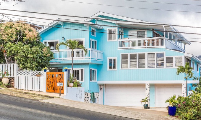 Kaimuki Appartement | Les clients sont sûrs de profiter de vacances inoubliables dans cet appartement entièrement meublé.
