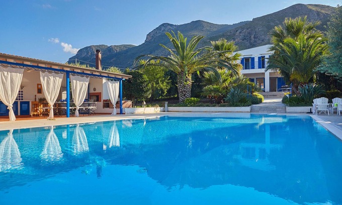 Trabia Villa | Villa Maison Blue Pool. Paradis entre le ciel et la mer