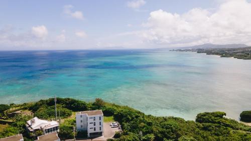 Kadena-cho Appartement | Blue Steak Wonder Senaha