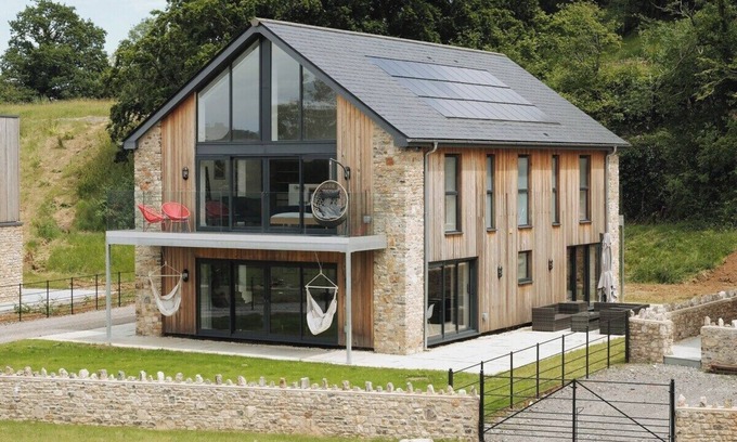 Holcombe Maison | Bluebell Barn - Cookswood