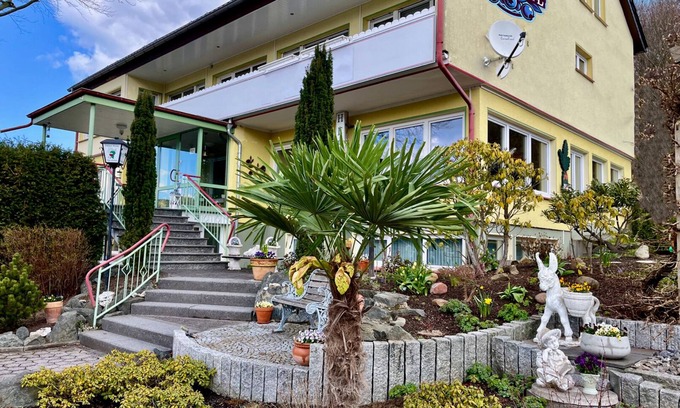 Niedersfeld Maison | Blueberry Hill, vacation and workation house in Winterberg for up to 29 people