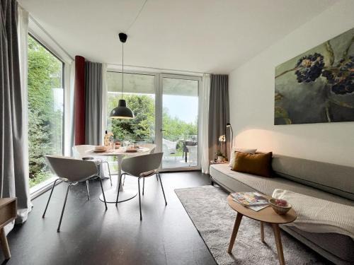 Tutzing Appartement | Blueberry Living - Design-Apartments am Starnberger See, Natur & Erholung, Privatparkplatz, nur 400 m zum See