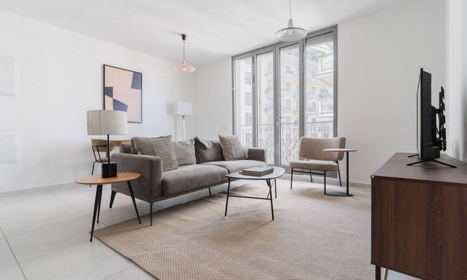 Florentin Appartement | Blueground | Florentin, Spacious, Balcony (TLV-25)