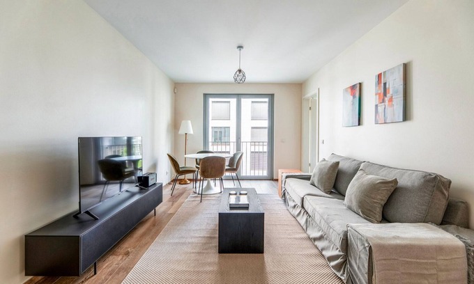 Gasperich Appartement | Blueground | Gasperich, view, nr Park Merl