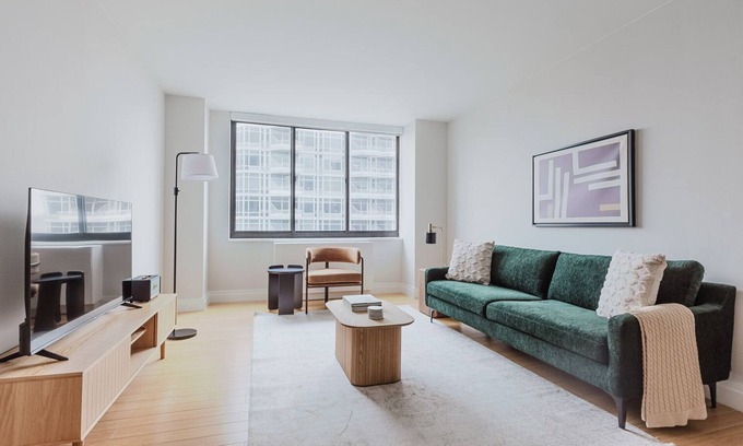 Kips Bay Appartement | Blueground | Kips Bay, pool, w/d & gym, nr MSG