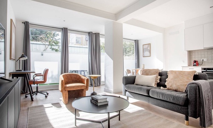 Santos Appartement | Blueground | Lapa, fully furnished