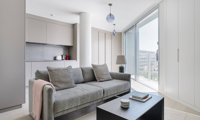 Marvila Appartement | Blueground | Marvila, sea view, w/d & a/c