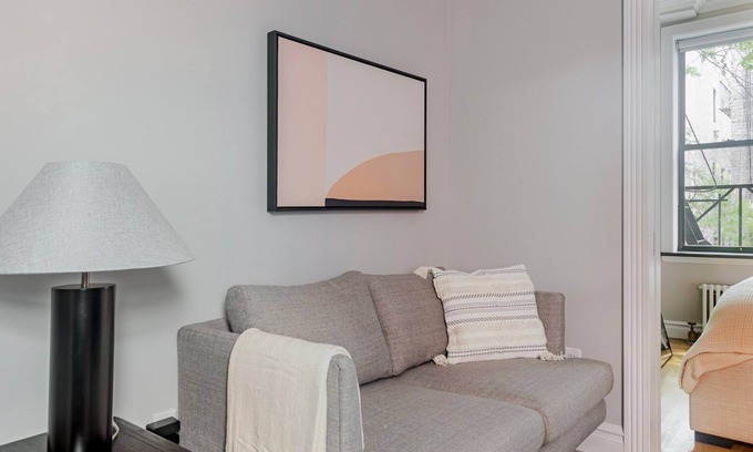 Nolita Appartement | Blueground | Nolita, balcony, nr Bowery