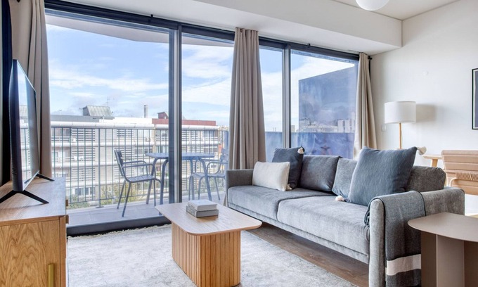 Olivais Appartement | Blueground | Olivais, fully furnished