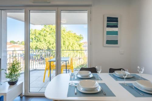Vaise Appartement | Bluemary - Spacieux T3 Garage balcon