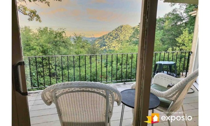 Wabasha Maison | Bluff top home with expansive views
