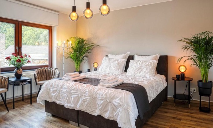 Lanklaar Lit Et Petit-Déjeuner | BnB Pastel -B&B Breakfast Included-