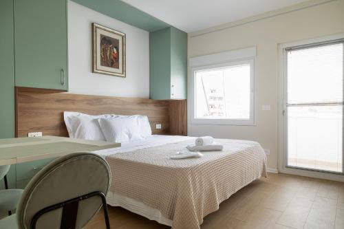 Tirana Maison | BnB Tirana Centro Balcony