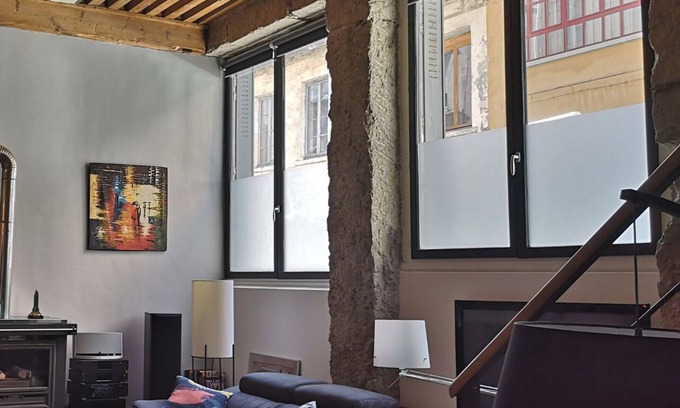 6th Arrondissement Appartement | bnbgônes - LE LOFT BODIN - CROIX ROUSSE - CENTRE VILLE - METRO