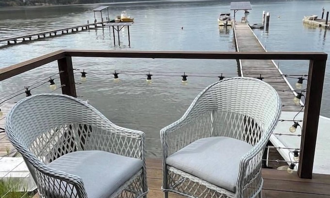 Mooney Mooney Maison | Bo's @ Cogra *Boat Access ONLY*