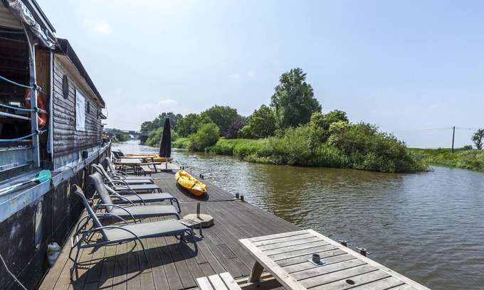 Noordschote Location De Bateaux | Bateau avec terrasse à Merkem