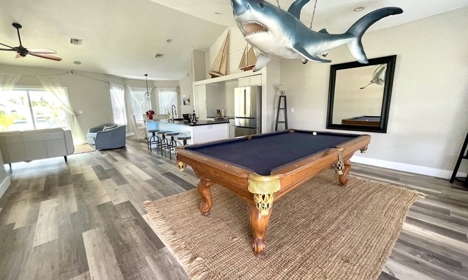 Bahamia West Maison | Waterfront Paradise avec Dock qui peut contenir jusqu'à 45 'Yacht!