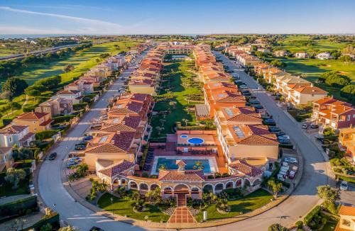 Atalaia Station Balnéaire | Boavista Golf & Spa - Bela Colina Holidays