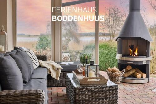 Zudar Appartement | Boddenhuus - Traumhaus mit Steg und Boot