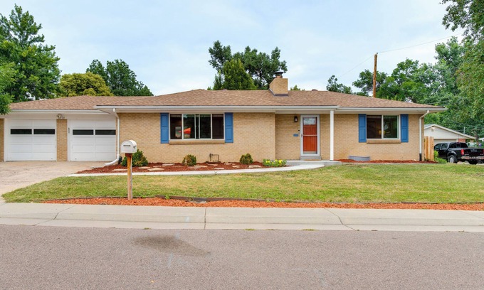 Lamar Heights Area Maison | Bohemian Arvada Retreat, close to Old Town, I-70, and great parks and bike paths
