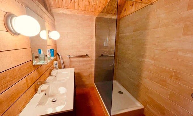 Equemauville Maison | Campagne bohème chic & Piscine Privée à Honfleur