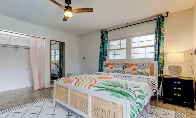 Indian Rocks Beach Maison | Boho Beach Bliss-Steps to the Beach-Pet Friendly