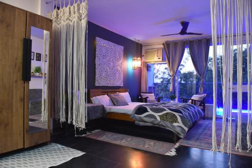 Hauz Khas Village Appartement | BOHO House, Hosted by Gypsy Cafe