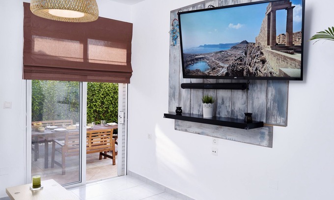 Ialyssos Villa | Villa privée Boho Zen pleine de charme à 400m de la mer