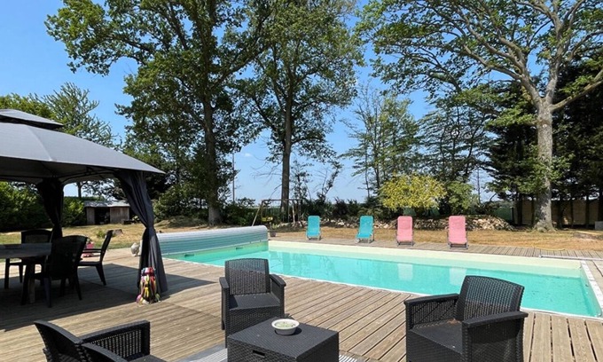 Grandvilliers Maison | Boiklo - Maison de Campagne Avec Piscine Chauffée/billard/jacuzzi - 9 Personnes