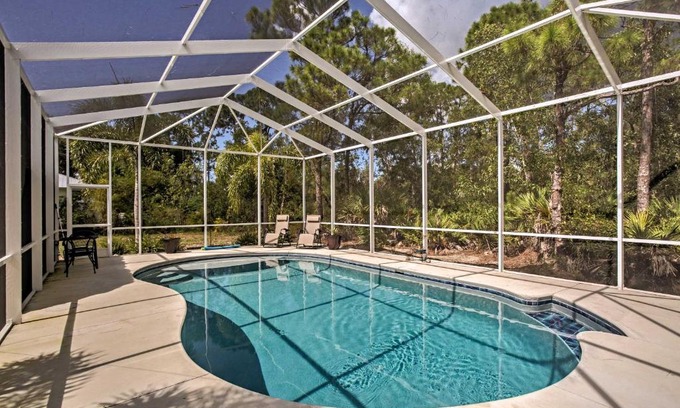 Pineland Maison | Bokeelia Cottage with Private Pool