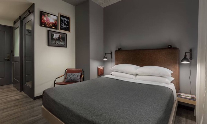 Chinatown Hôtel | Bold, Boutique-Style Stay with Pet Access, Lounge Bar & Prime Location