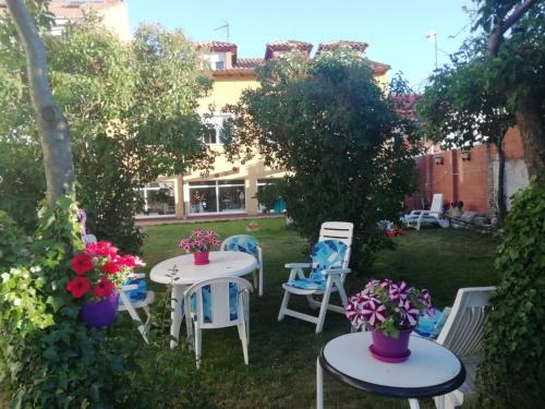 Carbajal de la Legua Maison | Boleta A 5 minutos de León, casa con jardín