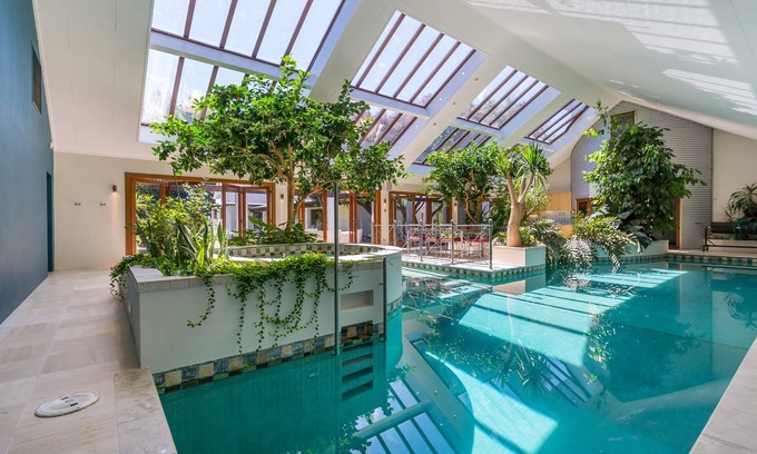 Christchurch Maison | Bond Estate Luxury Accommodation